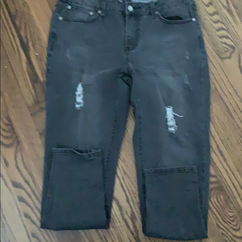 Gray distressed Jeans